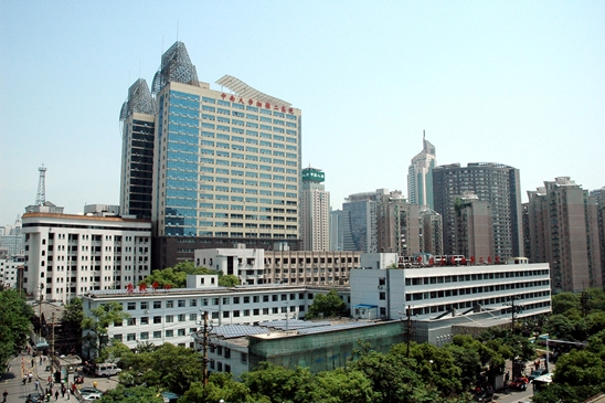 ����eͶ��(�й���)���޹�˾����